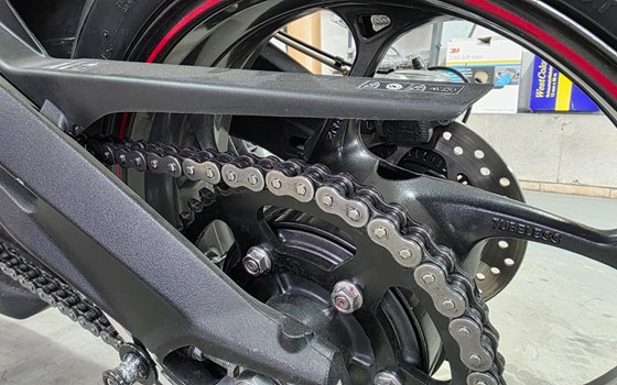 Gebrauchtmotorrad Triumph Street Triple 765 RS - Bild 5