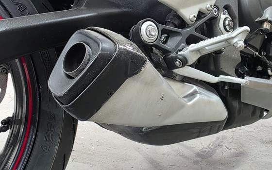 Gebrauchtmotorrad Triumph Street Triple 765 RS - Bild 8