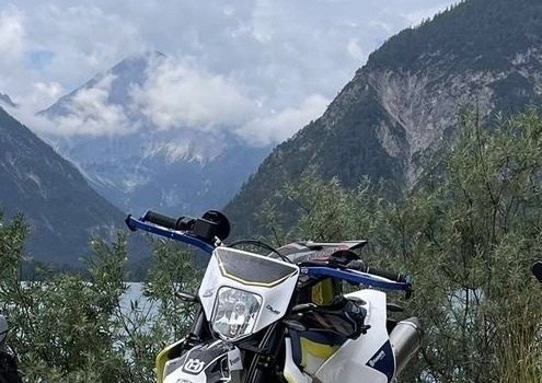 Gebrauchtmotorrad Husqvarna 701 Supermoto - Bild 4