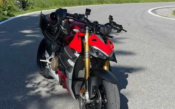 Gebrauchtmotorrad Ducati Streetfighter V4 S - Bild 3