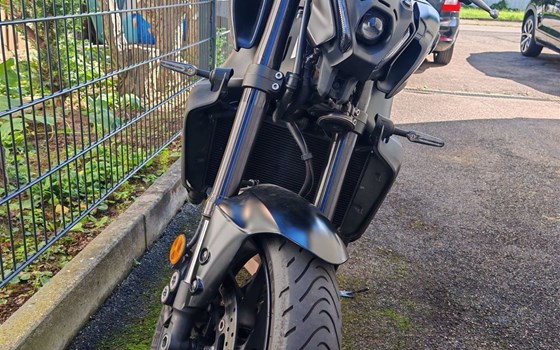 Gebrauchtmotorrad Yamaha MT-09 - Bild 1