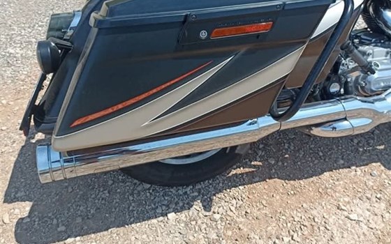 Gebrauchtmotorrad Harley-Davidson CVO Street Glide FLHXSE - Bild 5