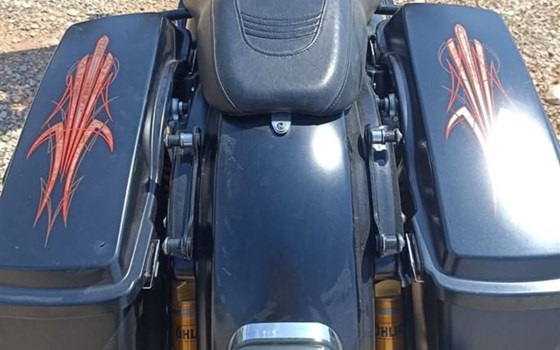 Gebrauchtmotorrad Harley-Davidson CVO Street Glide FLHXSE - Bild 6