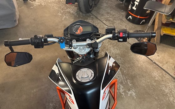 Gebrauchtmotorrad KTM 690 Duke - Bild 3