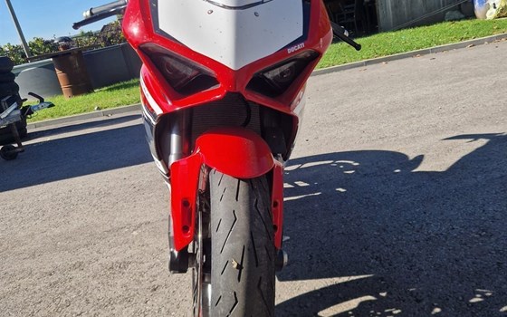 Gebrauchtmotorrad Ducati Panigale V4 - Bild 9