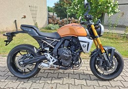 Neumotorrad Suzuki GSX-8T