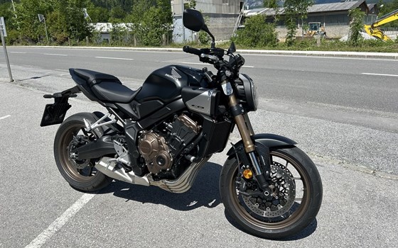 Gebrauchtmotorrad Honda CB650R - Bild 1