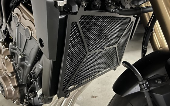 Gebrauchtmotorrad Honda CB650R - Bild 3