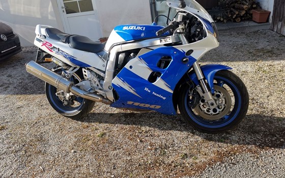 Gebrauchtmotorrad Suzuki GSX-R 1100 - Bild 1