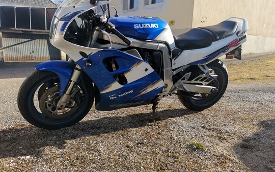 Gebrauchtmotorrad Suzuki GSX-R 1100 - Bild 3