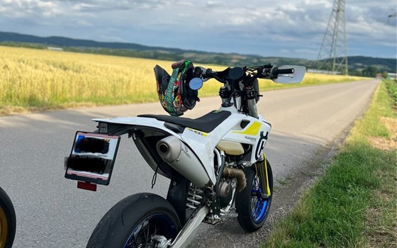 Gebrauchtmotorrad Husqvarna FE 450 - Bild 2