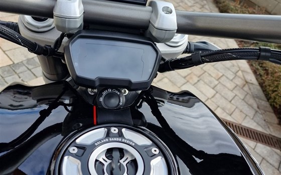 Gebrauchtmotorrad Ducati XDiavel S - Bild 9