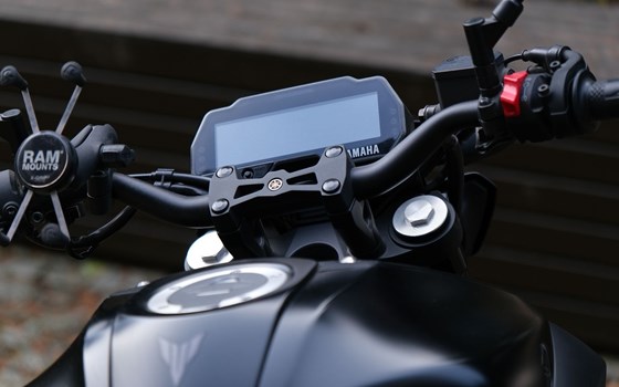 Gebrauchtmotorrad Yamaha MT-125 - Bild 3