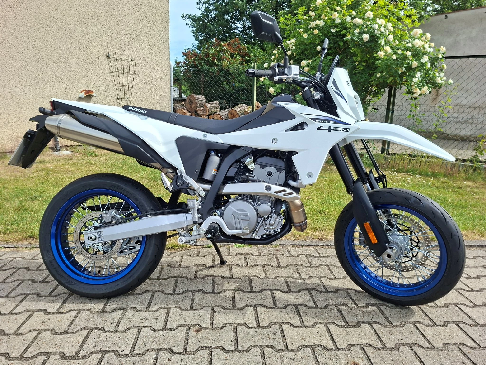 Suzuki DR-Z4SM