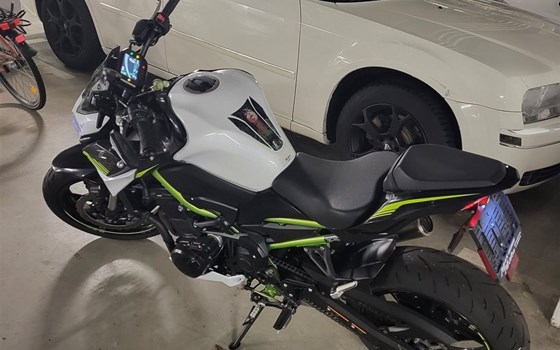 Gebrauchtmotorrad Kawasaki Z900 - Bild 3