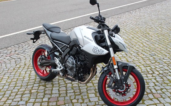 Neufahrzeug Suzuki GSX-8S - Bild 3