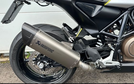 Gebrauchtmotorrad Husqvarna Vitpilen 701 - Bild 12