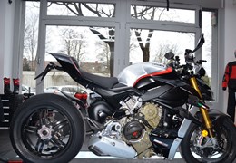 Gebrauchte Ducati Streetfighter V4 SP