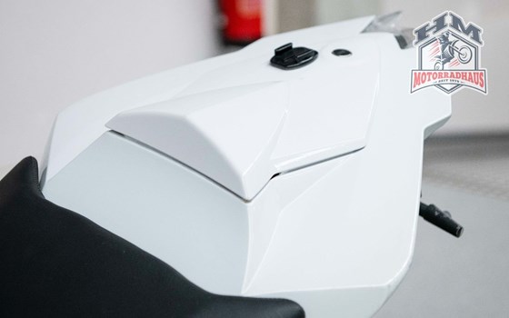 Gebrauchtmotorrad BMW S 1000 RR - Bild 10