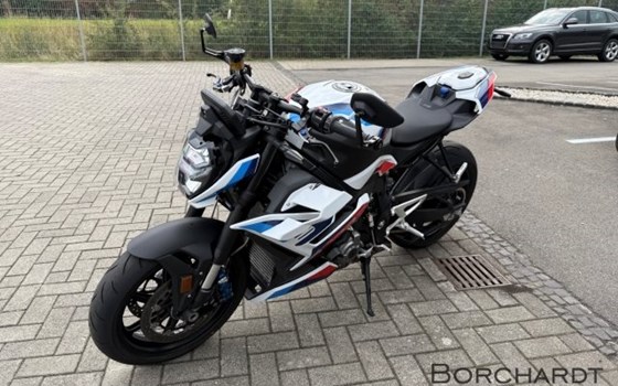 Gebrauchtmotorrad BMW M 1000 R - Bild 8