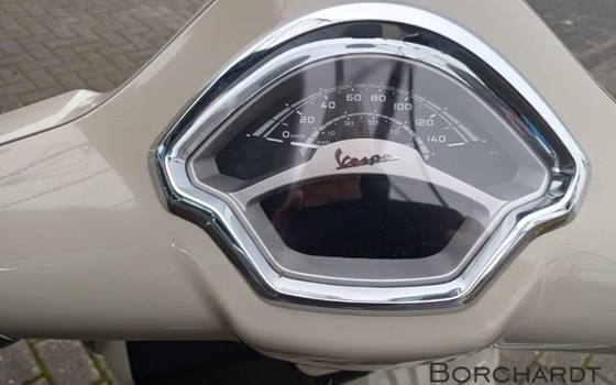 Neufahrzeug Vespa GTS 125 - Bild 12