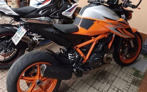 Gebrauchtmotorrad KTM 1290 Super Duke R - Bild 4