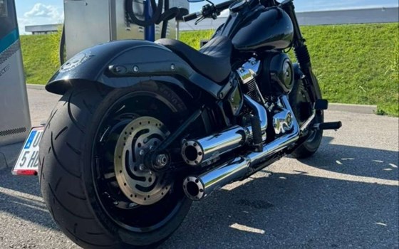 Gebrauchtmotorrad Harley-Davidson Softail Low Rider FXLR - Bild 2