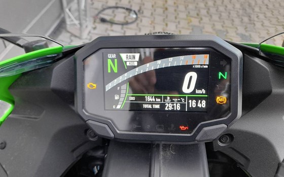 Gebrauchtmotorrad Kawasaki Ninja ZX-6R - Bild 5
