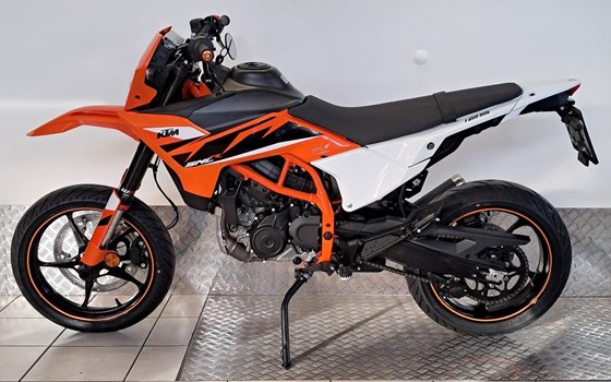 Neufahrzeug KTM 125 SMC R - Bild 6