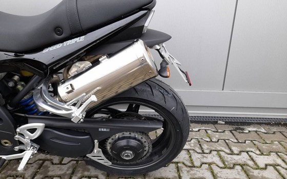 Gebrauchtmotorrad Triumph Speed Triple 1050 - Bild 4