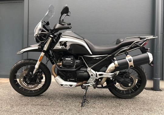 GEBRAUCHTFAHRZEUG Moto Guzzi V85 TT Guardia d'Onore
