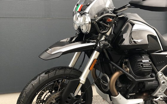 Gebrauchtmotorrad Moto Guzzi V85 TT Guardia d'Onore - Bild 10