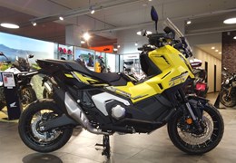Neumotorrad Honda X-ADV