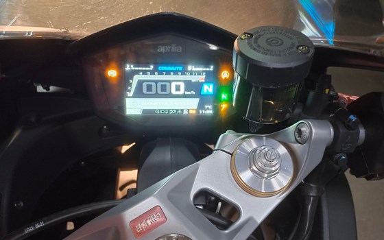 Gebrauchtmotorrad Aprilia RS 660 - Bild 3
