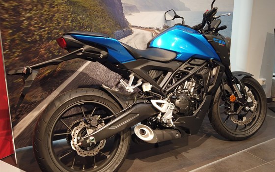 Neufahrzeug Honda CB125R - Bild 3