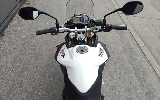 Gebrauchtmotorrad Triumph Tiger 800 - Bild 6