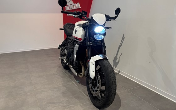 Gebrauchtmotorrad Triumph Trident 660 - Bild 3