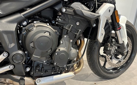 Gebrauchtmotorrad Triumph Trident 660 - Bild 5