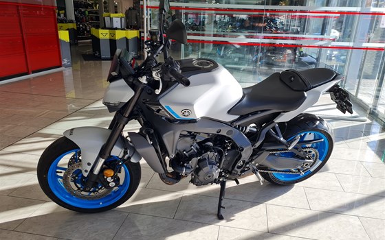 Gebrauchtmotorrad Yamaha MT-09 - Bild 3