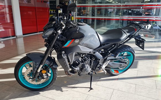 Gebrauchtmotorrad Yamaha MT-09 - Bild 3