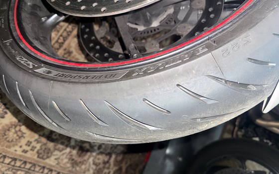 Gebrauchtmotorrad Triumph Street Triple - Bild 13