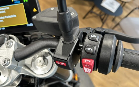 Gebrauchtmotorrad BMW F 900 R - Bild 7
