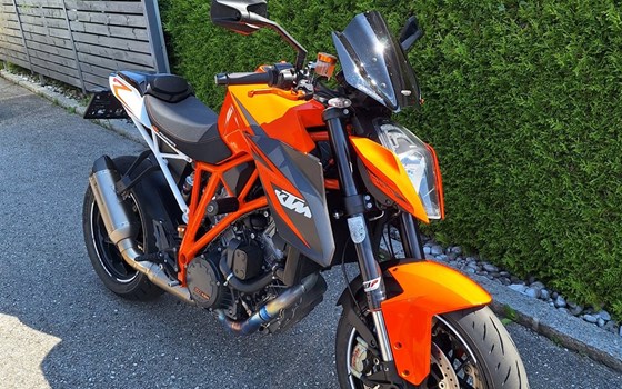 Gebrauchtmotorrad KTM 1290 Super Duke R - Bild 3