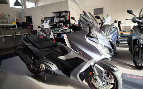 Gebrauchtmotorrad Kymco AK 575i ABS Premium - Bild 4