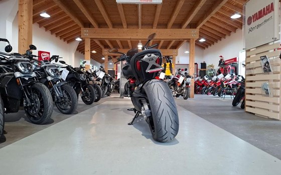 Gebrauchtmotorrad Ducati Diavel 1260 S - Bild 3