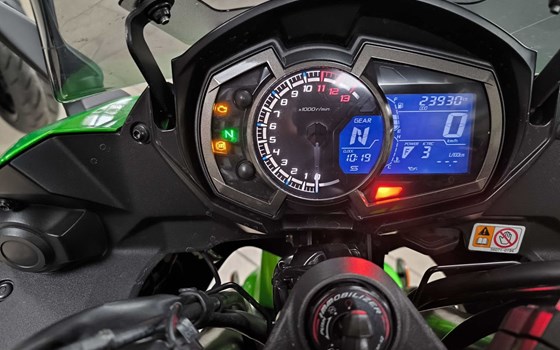 Gebrauchtmotorrad Kawasaki Z1000SX - Bild 3