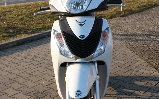 Gebrauchtmotorrad Honda SH125i - Bild 4