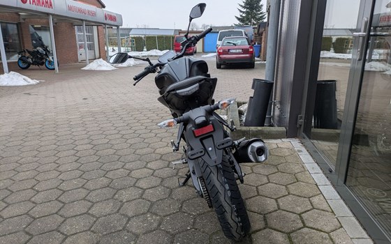 Gebrauchtmotorrad Yamaha MT-125 - Bild 4