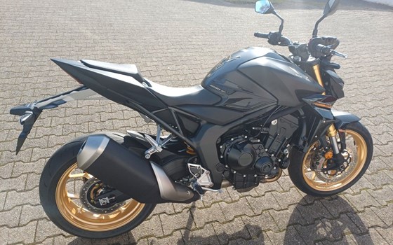 Gebrauchtmotorrad Honda CB 1100 - Bild 2