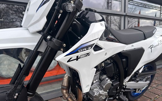 Neufahrzeug Suzuki DR-Z4SM - Bild 12